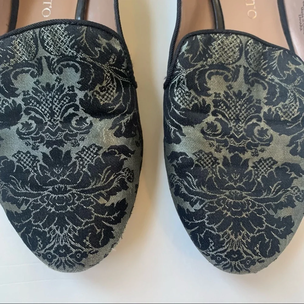 Franco Sarto smoking loafers Jacquard Print size 6.5